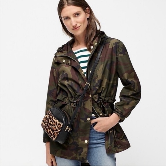 J. Crew Jackets & Blazers - J Crew The Perfect Rain Jacket in Camo Utility Hooded Cinchable L
